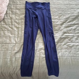 Navy Fabletics leggings
